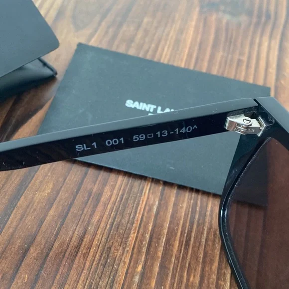 Saint Laurent SL1 001 59_13-140.